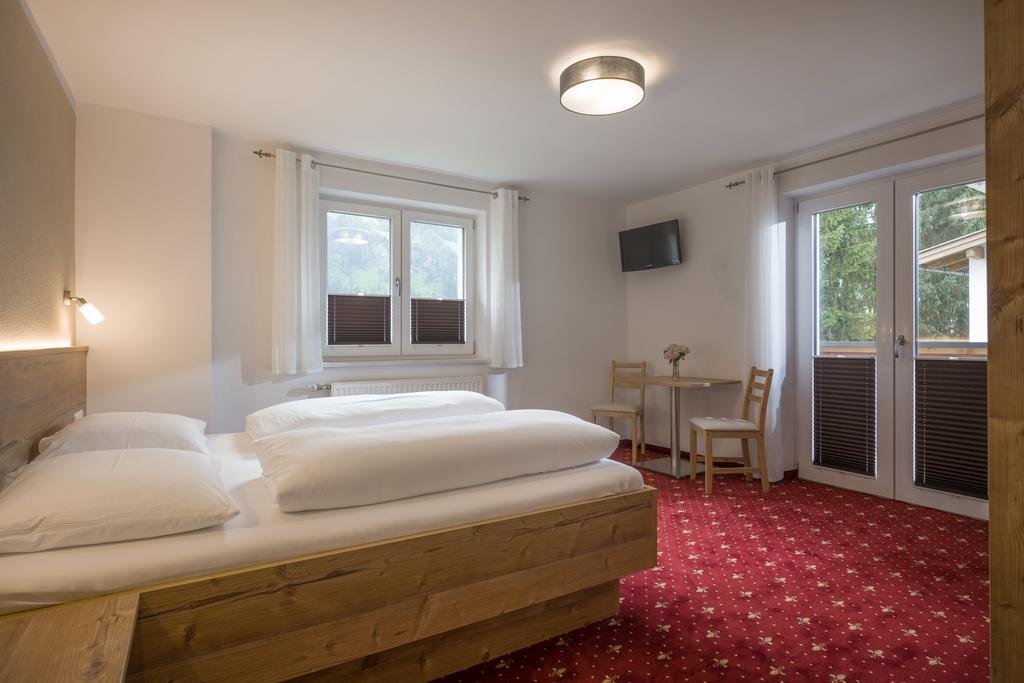 Garni Nill Hotel Schwendau Exterior foto